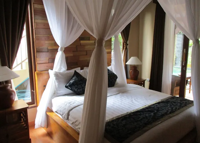 Uma Padi Villa *